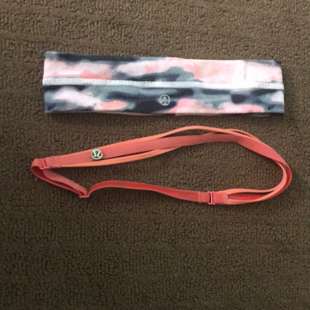 2 lululemon head bands
